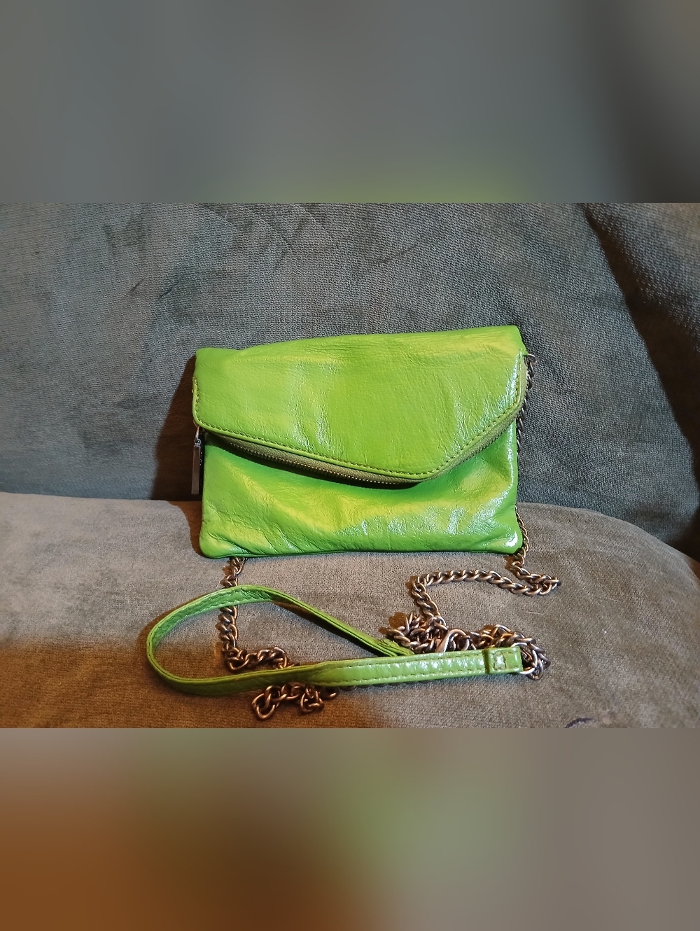 Hobo Green Leather Chain Strap Crossbody Clutch